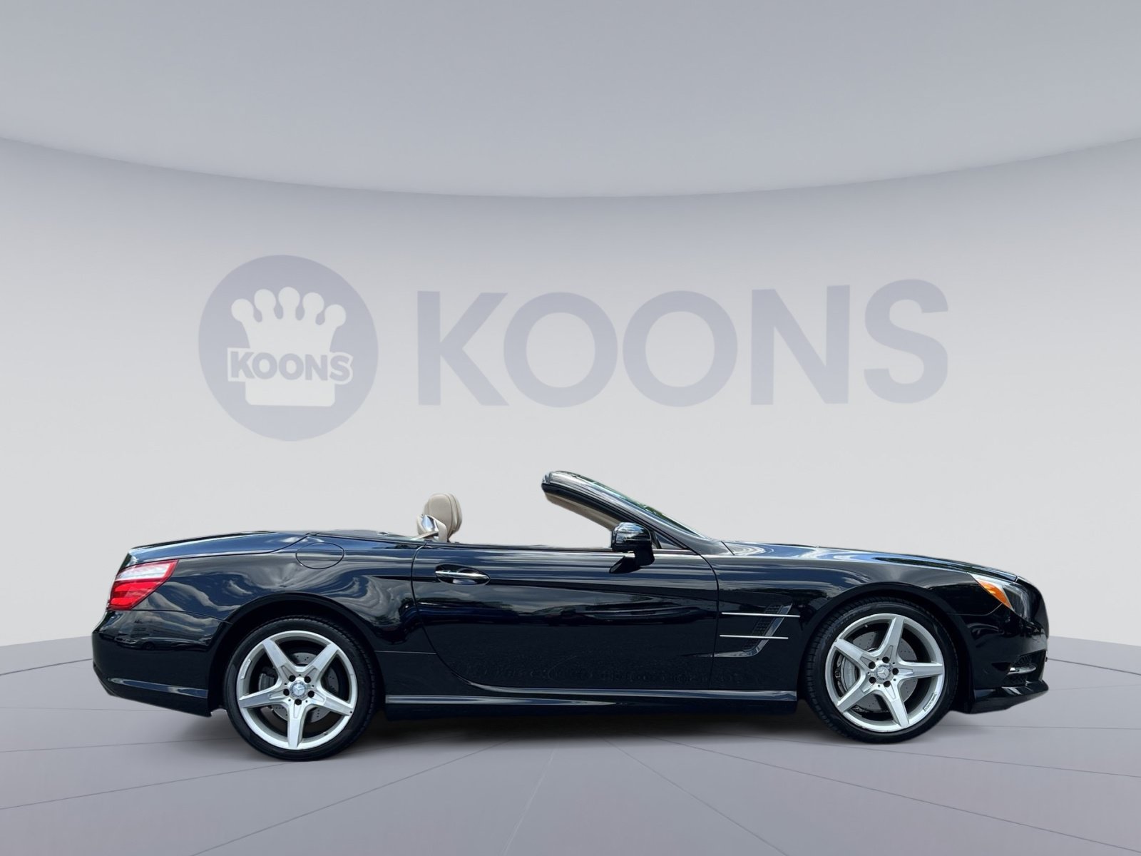 Used 2013 Mercedes-Benz SL 550 image 12
