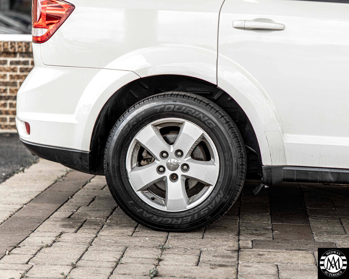 Used 2012 Dodge Journey SXT w/ Sound Group image 11