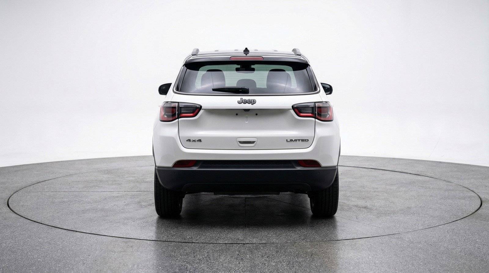 Used 2025 Jeep Compass Limited image 7