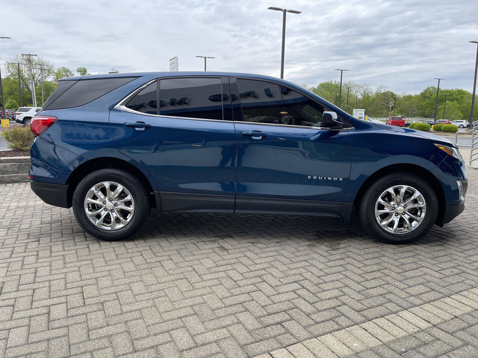 Used 2020 Chevrolet Equinox LT FWD image 6
