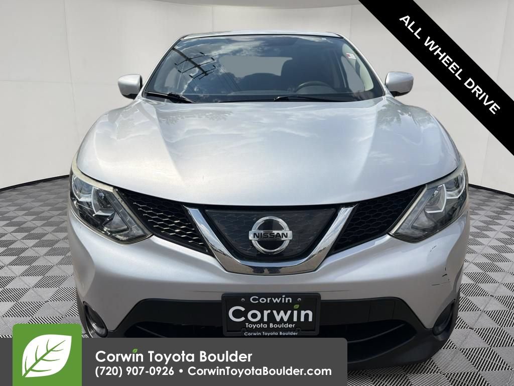 Used 2018 Nissan Rogue Sport S w/ S Appearance Package AWD/4WD video 2