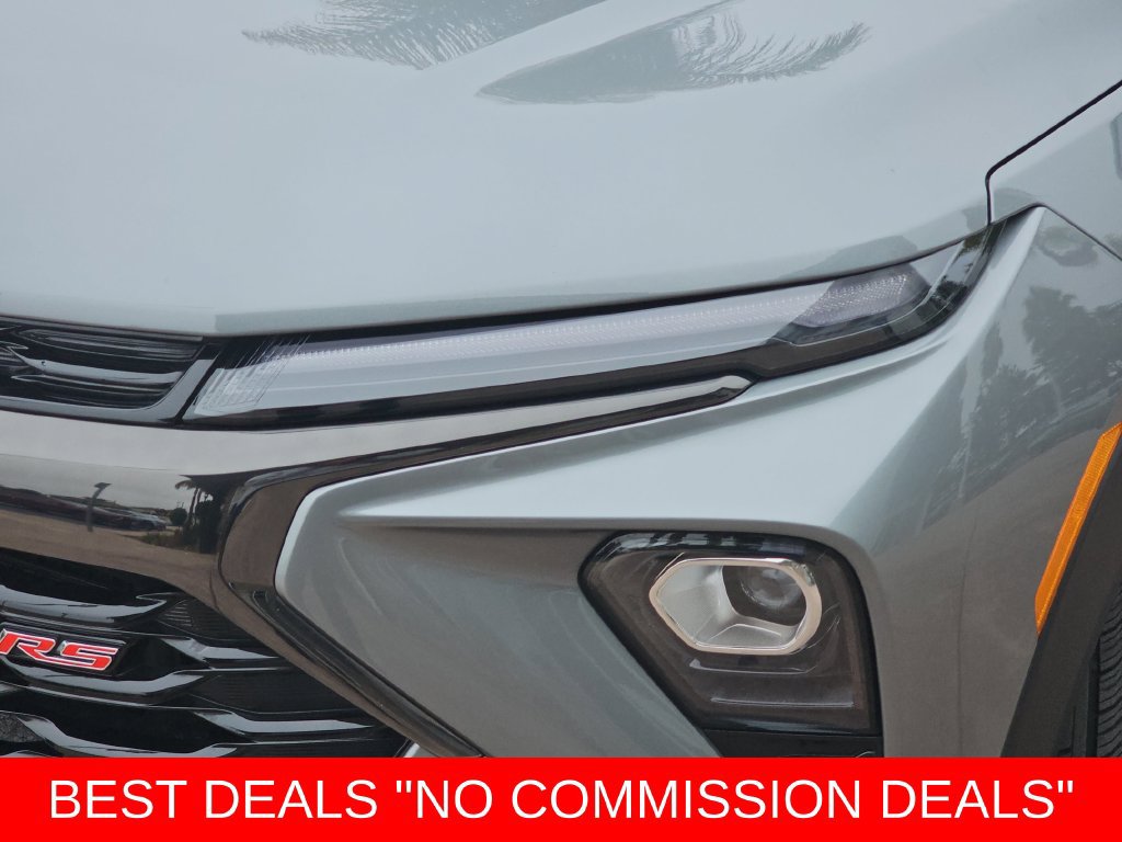 Used 2024 Chevrolet TrailBlazer RS w/ Convenience Package AWD/4WD image 33