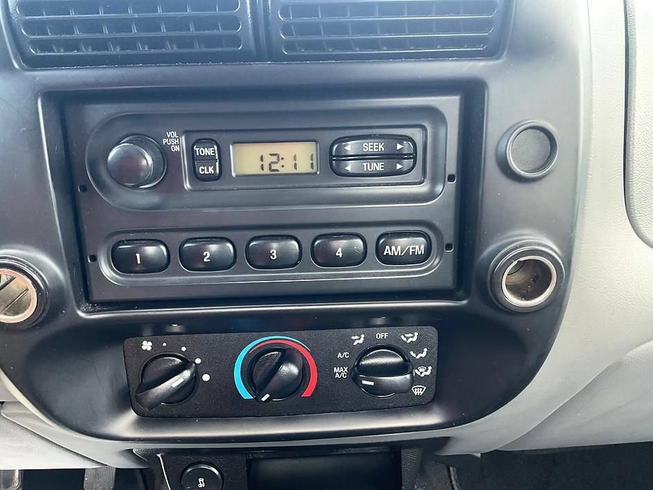 Used 2011 Ford Ranger XL RWD image 18