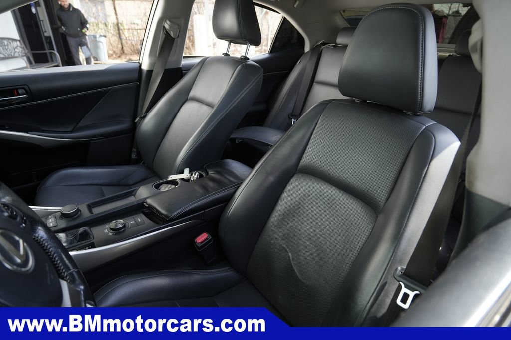 Used 2015 Lexus IS 250 image 16