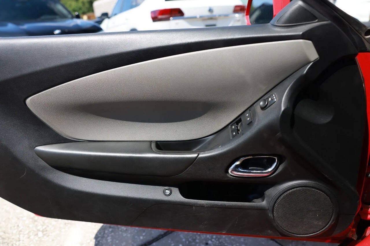 Used 2014 Chevrolet Camaro LS RWD image 13