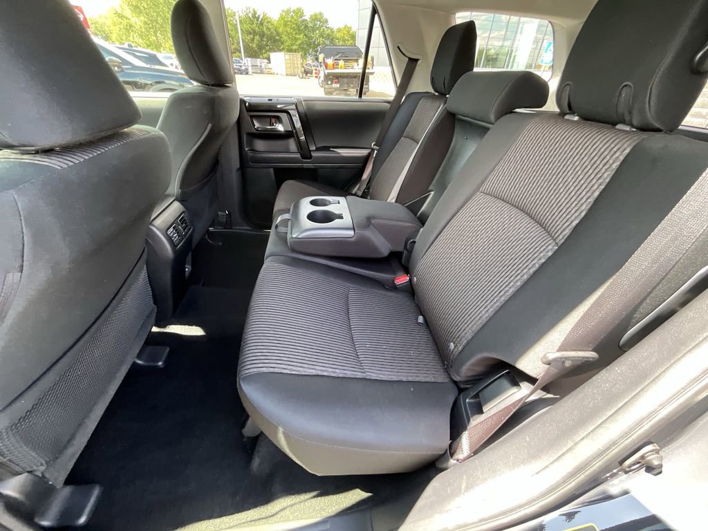 Used 2024 Toyota 4Runner TRD Off-Road image 29