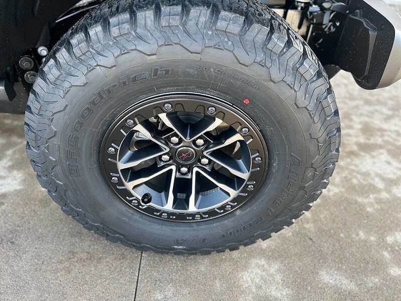 New 2026 Jeep Wrangler Unlimited Rubicon w/ Safety Group image 5