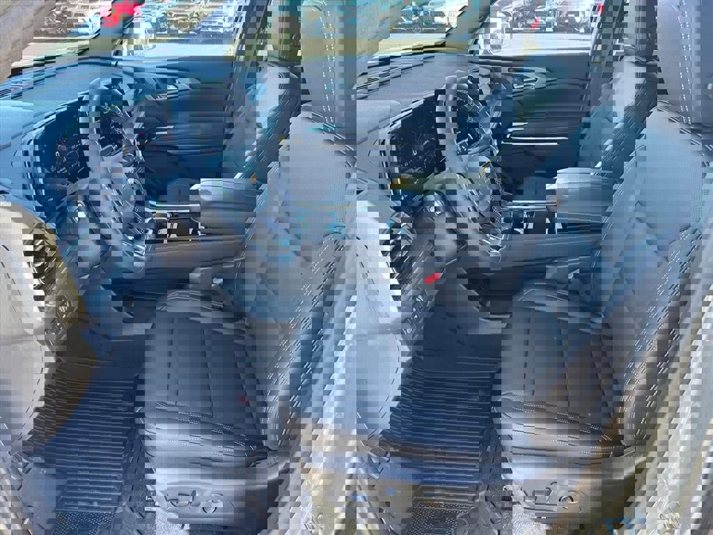 New 2026 Chevrolet Traverse LT w/ Driver Confidence Package image 4