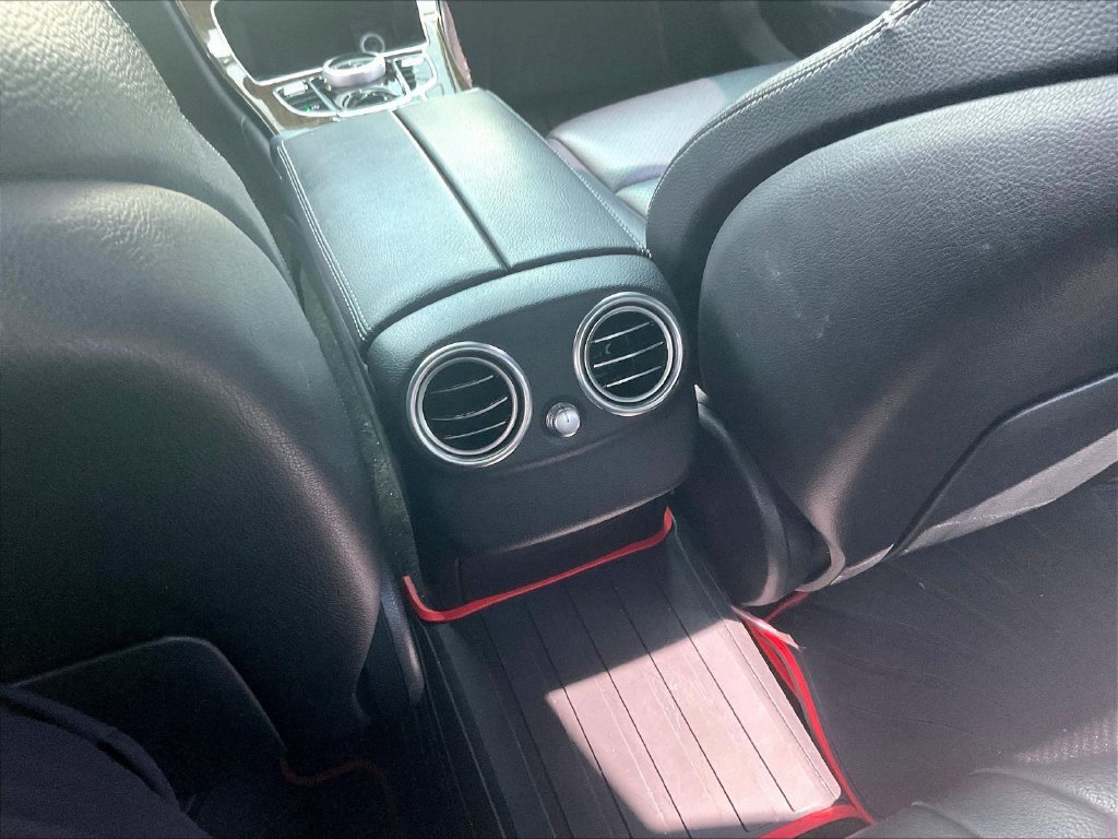 Used 2019 Mercedes-Benz C 300 Sedan image 10