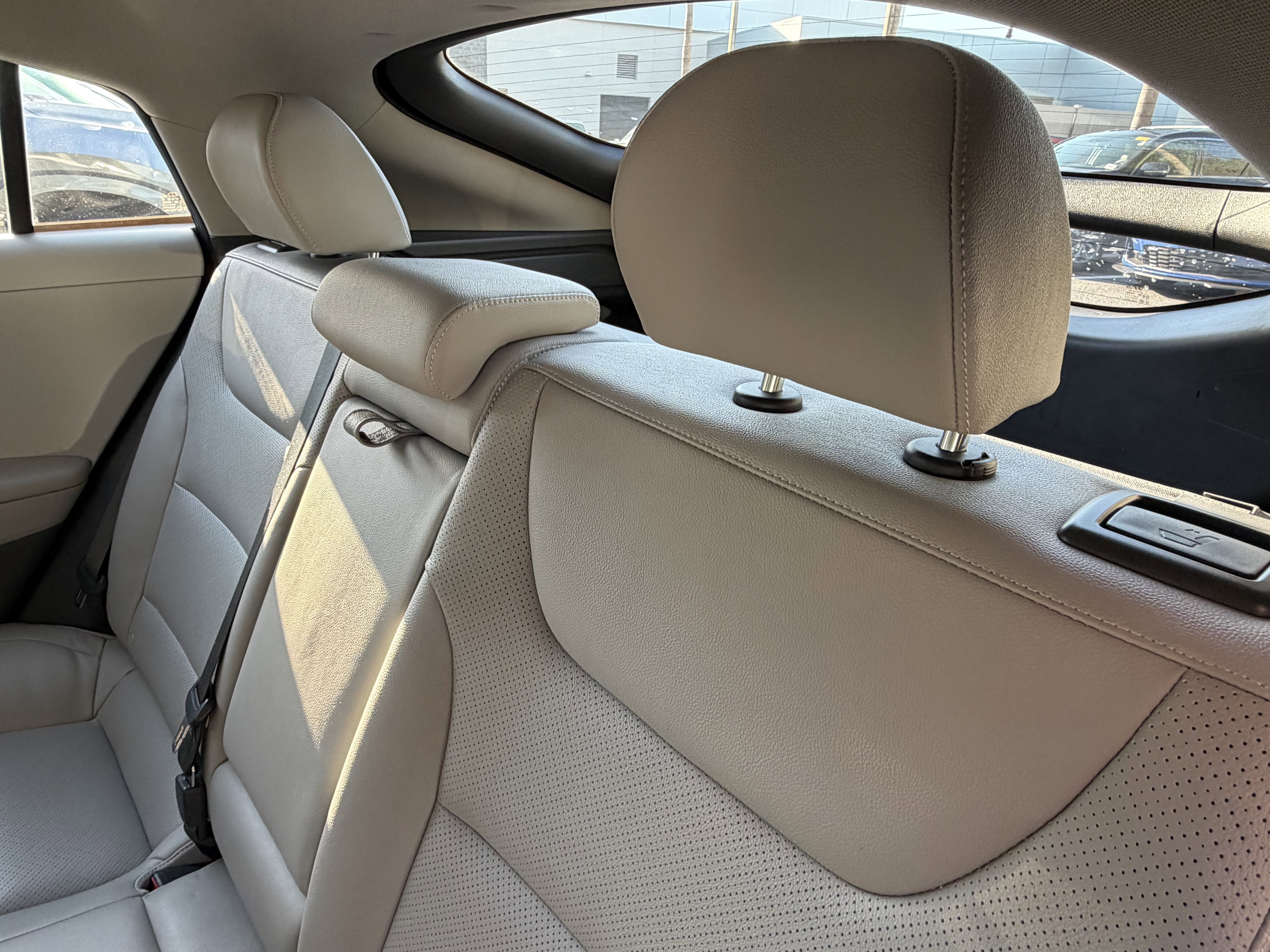 Used 2017 Hyundai Ioniq Limited FWD image 33