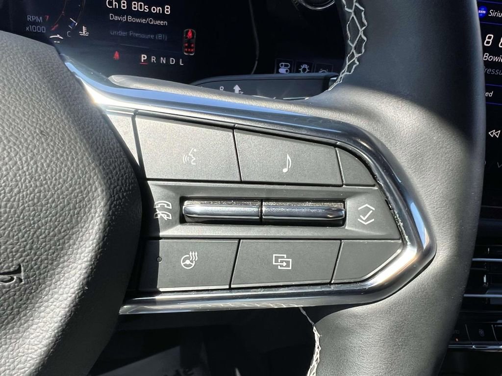 Used 2024 Chevrolet Traverse Z71 image 21