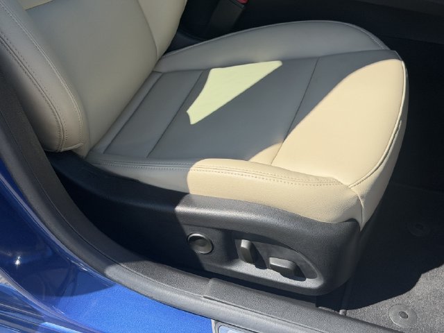 Used 2024 Cadillac CT5 Luxury RWD image 18