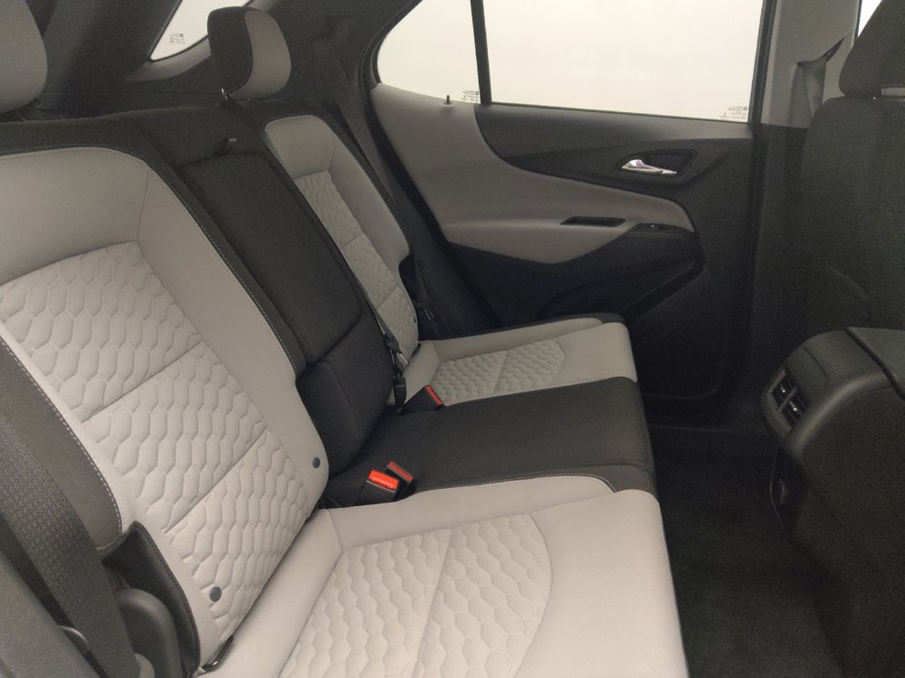 Used 2018 Chevrolet Equinox LS image 19