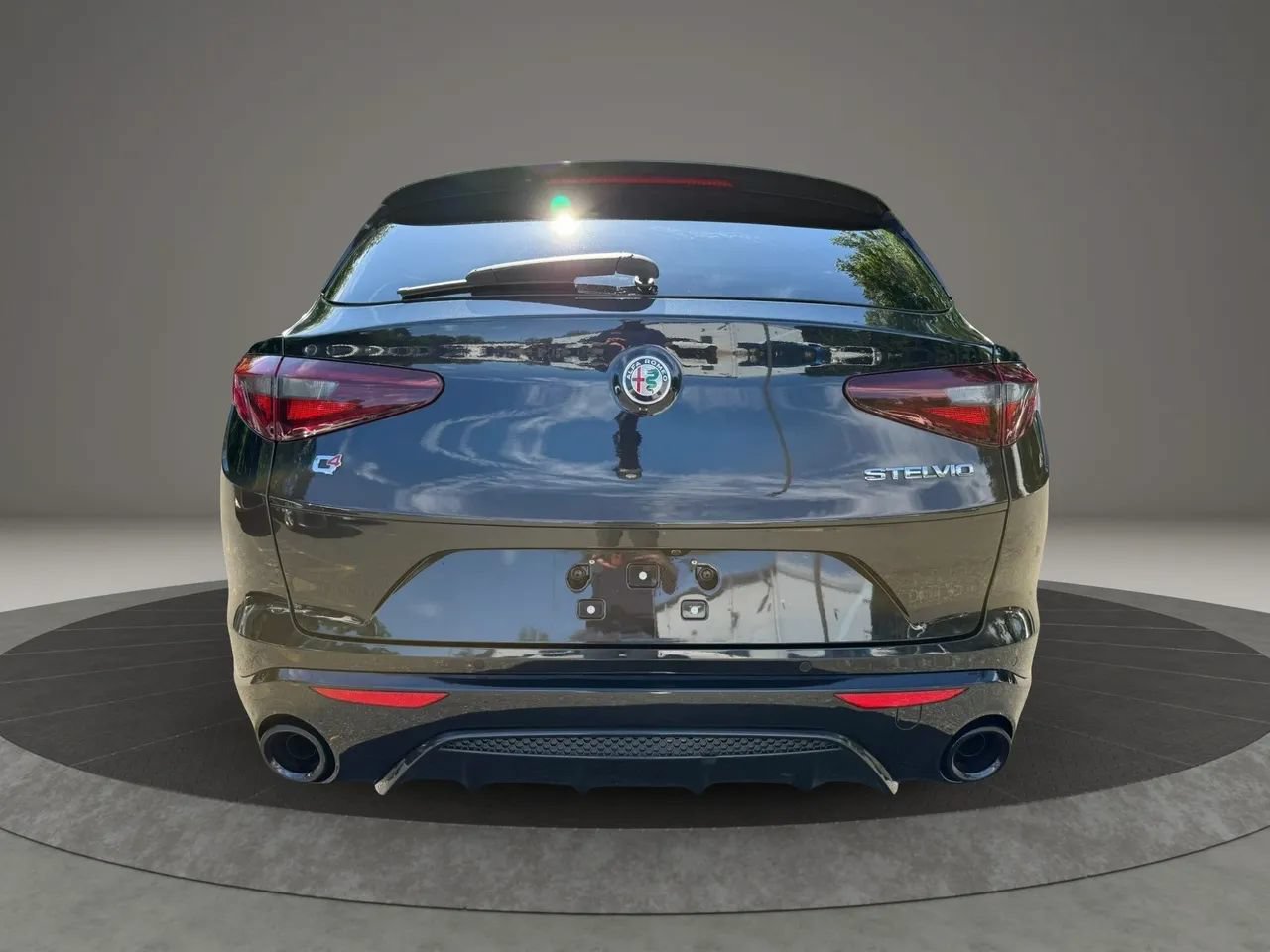 Used 2021 Alfa Romeo Stelvio Ti Sport AWD/4WD image 6