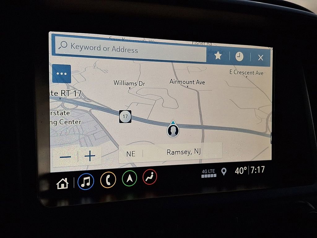 Used 2021 Chevrolet Colorado Z71 w/ Z71 Midnight Edition image 15