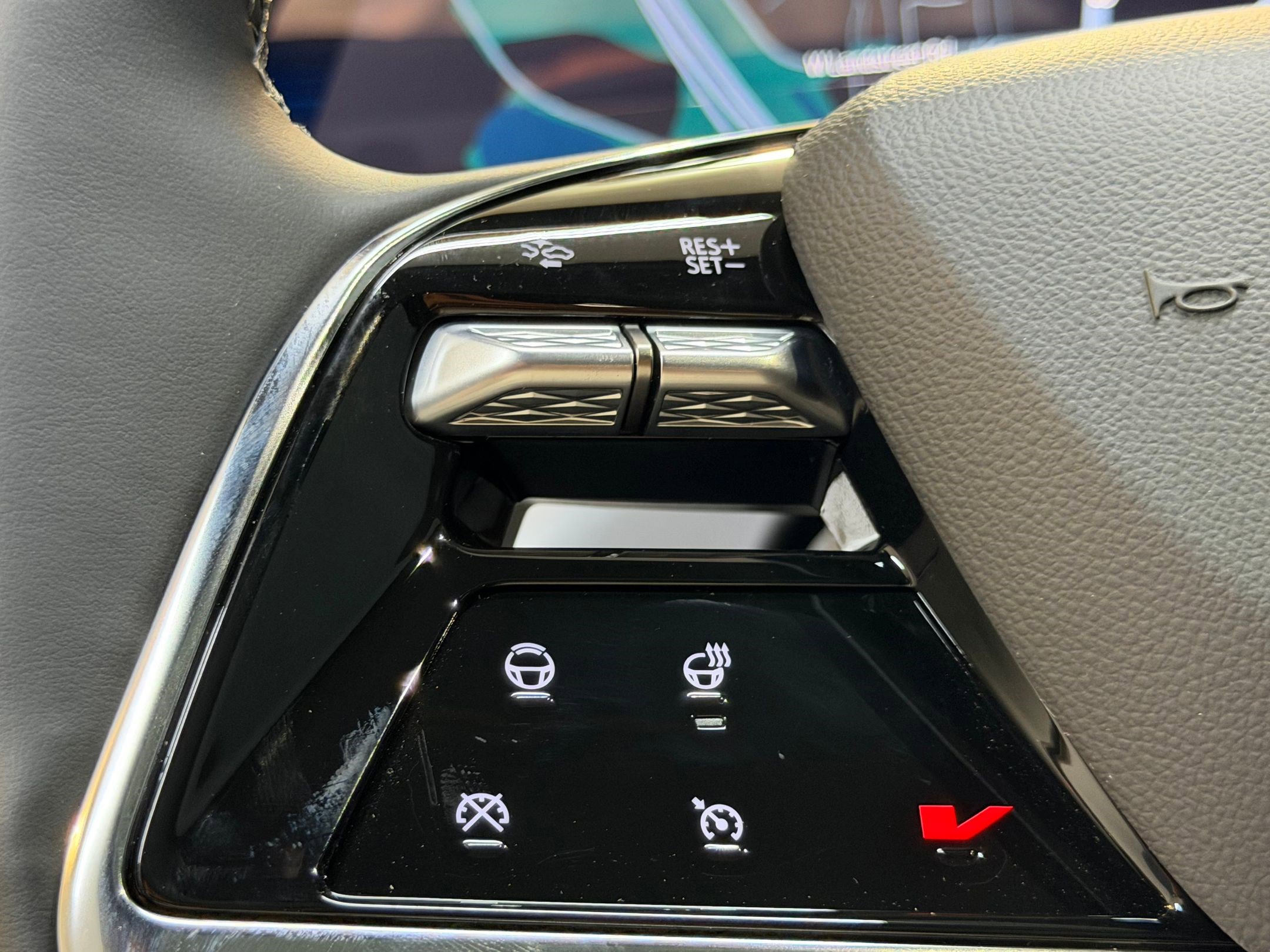 New 2026 Cadillac Vistiq Sport image 16
