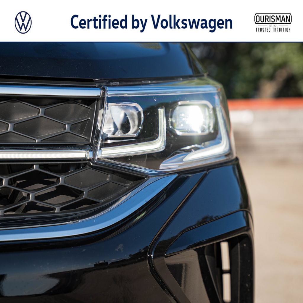 Certified 2023 Volkswagen Taos SEL AWD/4WD image 3