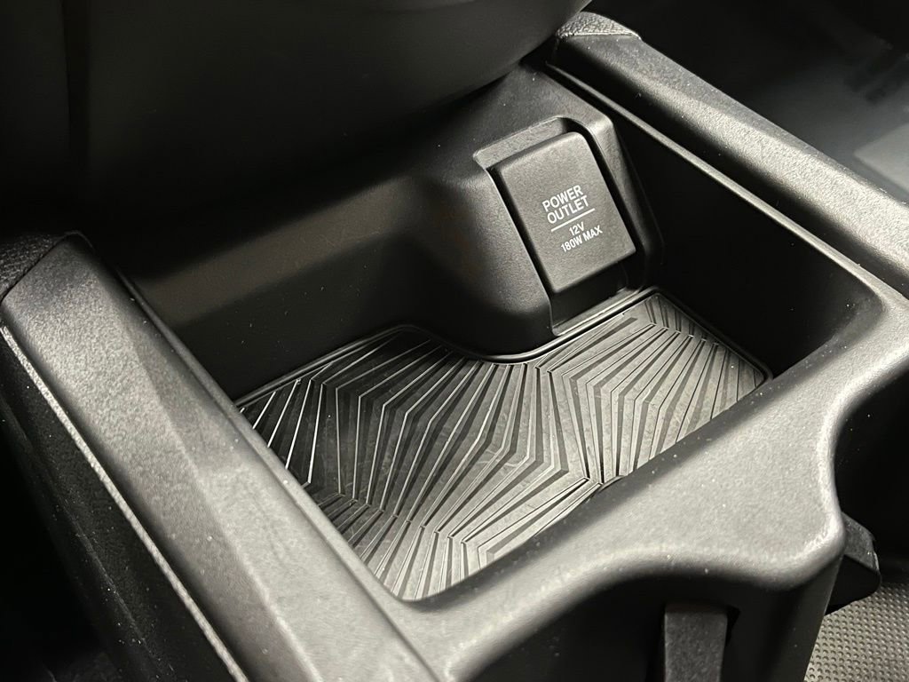 Used 2018 Honda CR-V Touring image 12