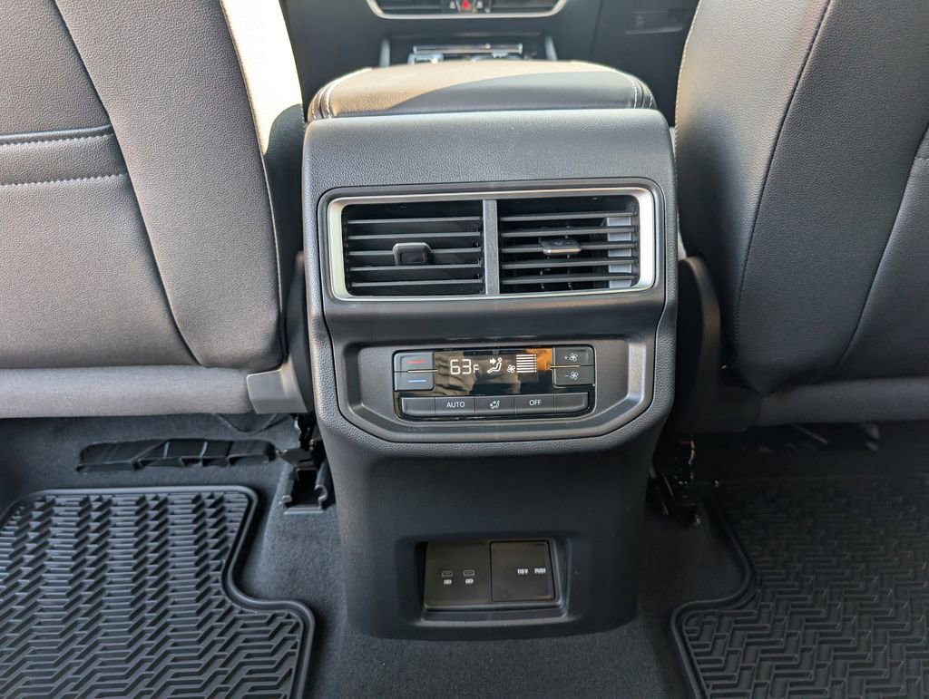 New 2026 Volkswagen Atlas SE image 28