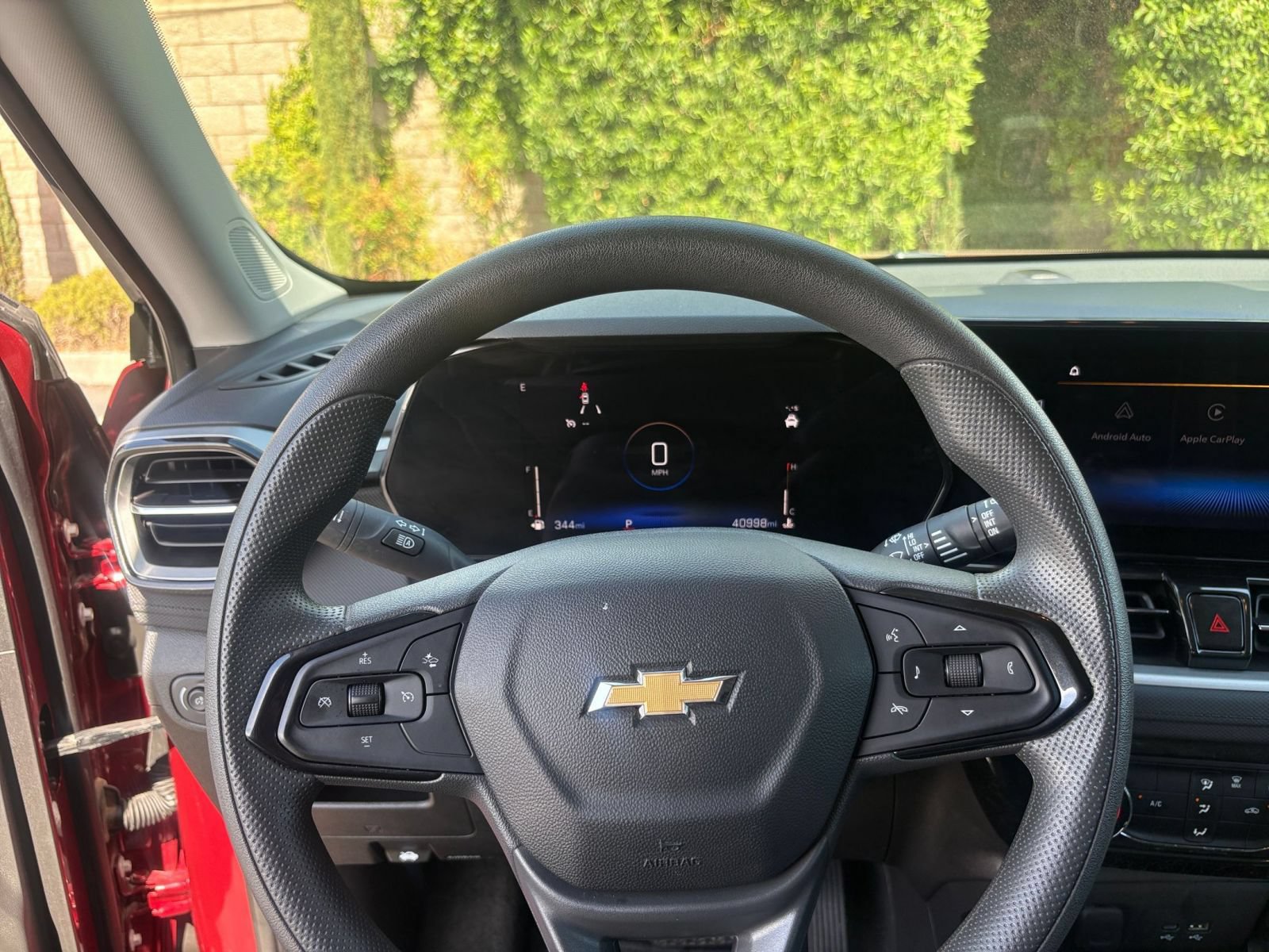 Used 2025 Chevrolet TrailBlazer LT FWD image 27