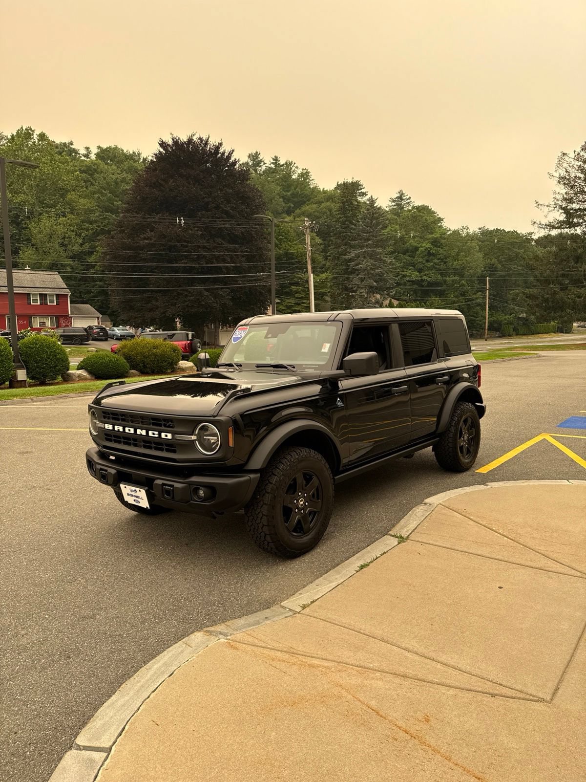 Used 2024 Ford Bronco Black Diamond AWD/4WD image 4