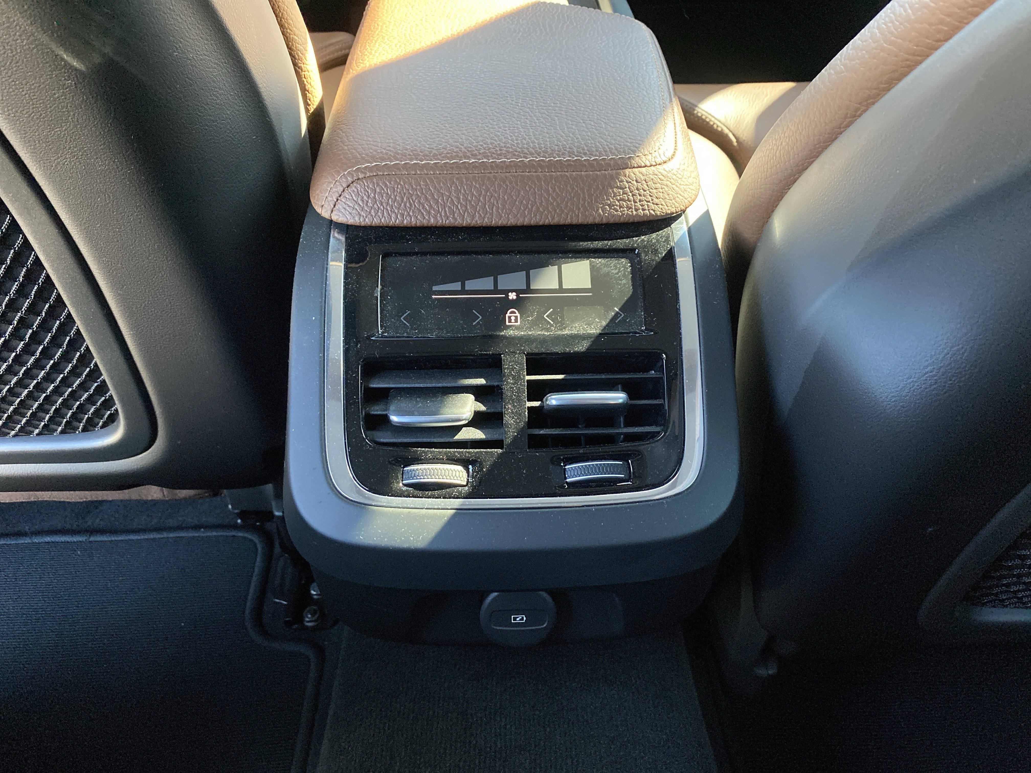 Used 2021 Volvo S60 T5 Inscription w/ Advanced Package image 25