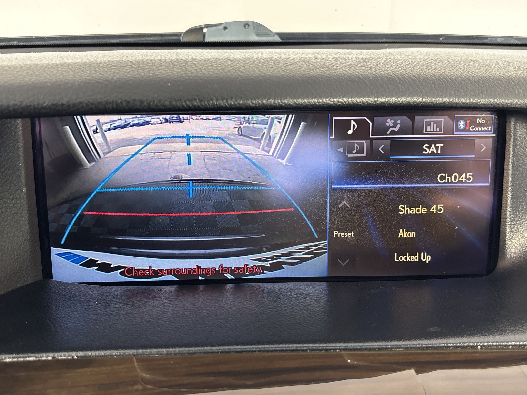 Used 2013 Lexus LS 460 AWD w/ Comfort Pkg image 17