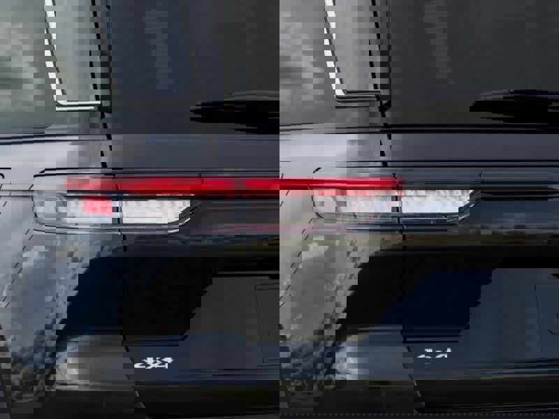 New 2025 Jeep Grand Cherokee Limited image 5