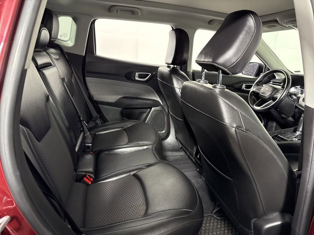 Used 2022 Jeep Compass Latitude w/ Sun and Sound Group image 21