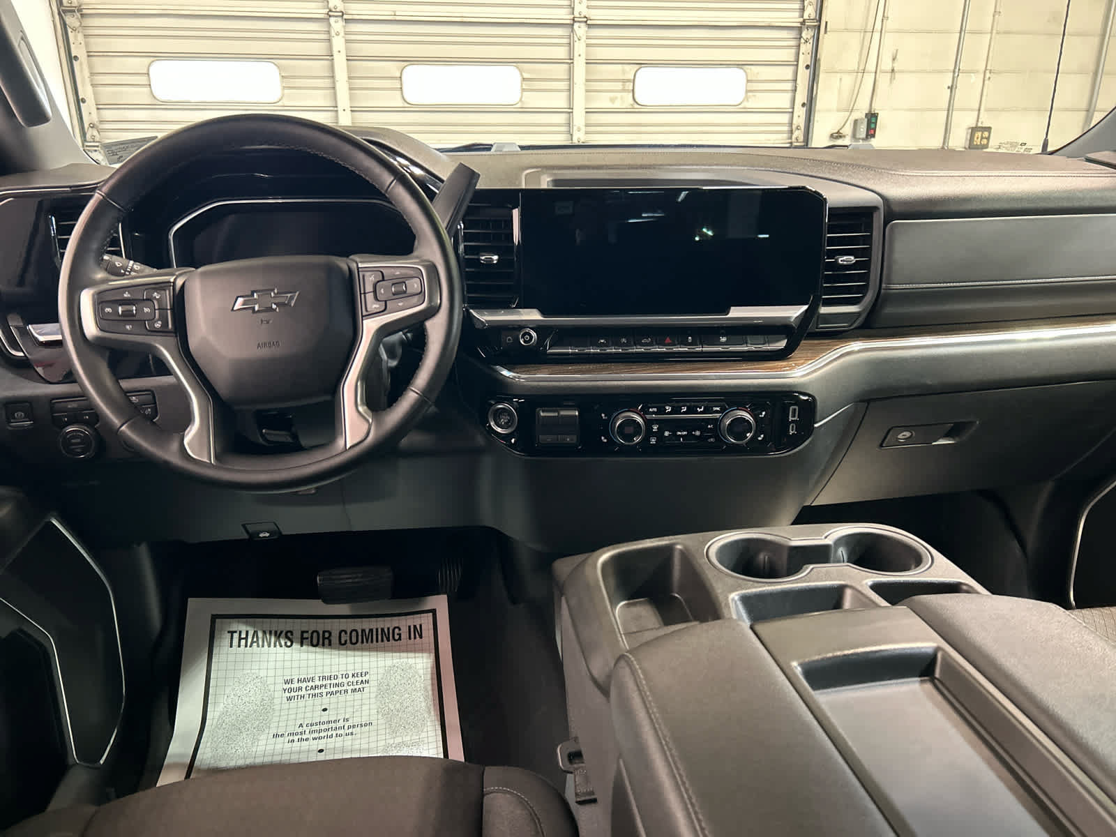 Used 2023 Chevrolet Silverado 1500 RST w/ Protection Package AWD/4WD image 4