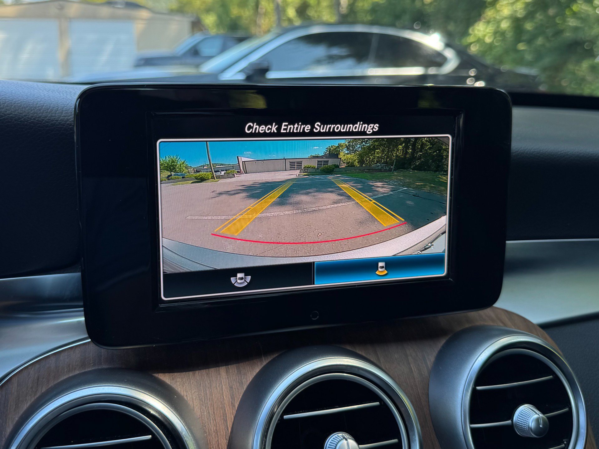 Used 2019 Mercedes-Benz C 300 4MATIC Sedan image 50