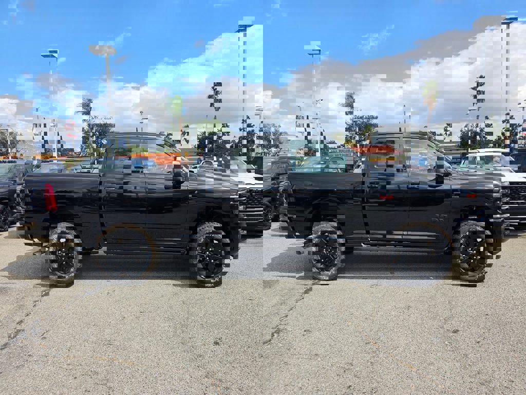 New 2026 RAM 2500 Laramie AWD/4WD image 3