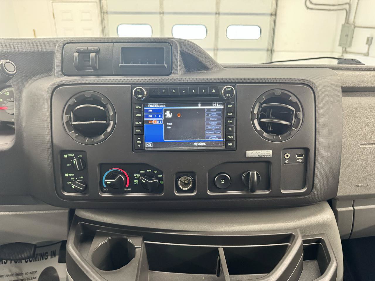 Used 2012 Ford E-350 and Econoline 350 XLT RWD image 21