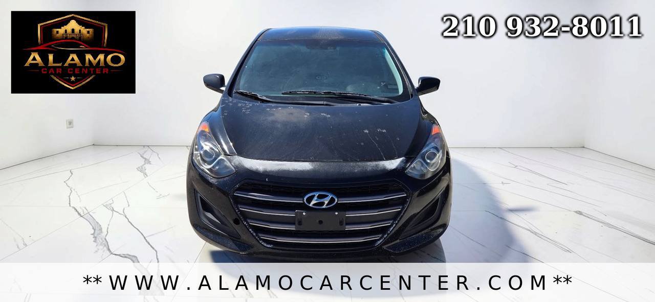 Used 2017 Hyundai Elantra GT FWD image 8