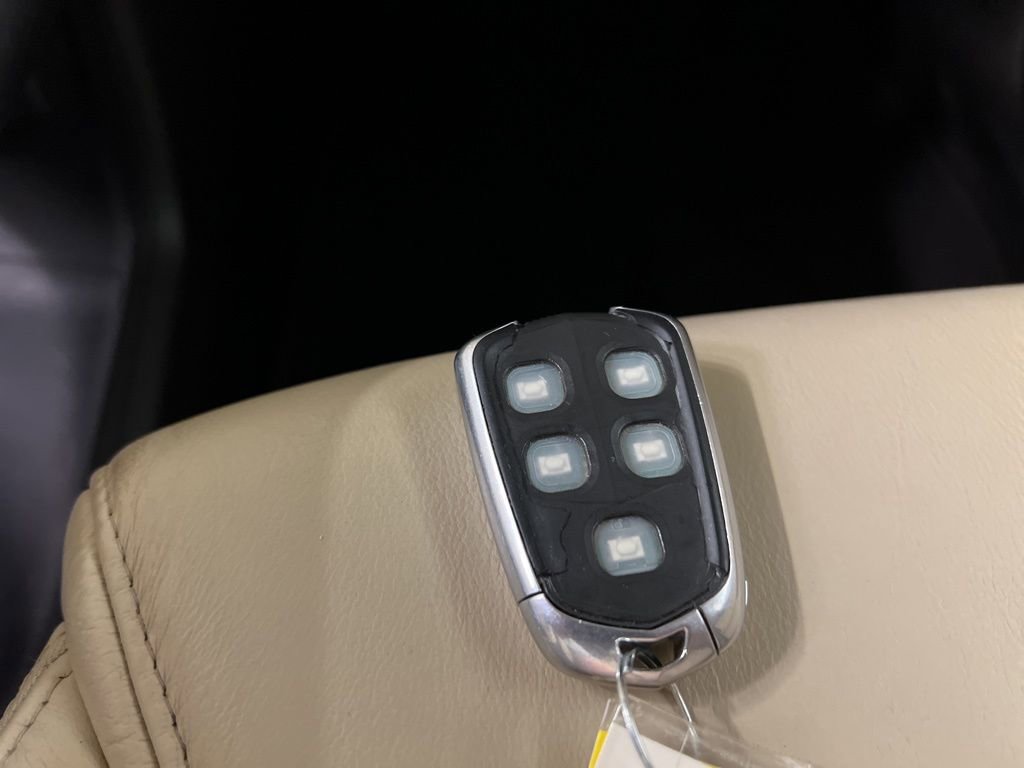 Used 2017 Cadillac XT5 Luxury w/ Driver Awareness Package AWD/4WD image 38