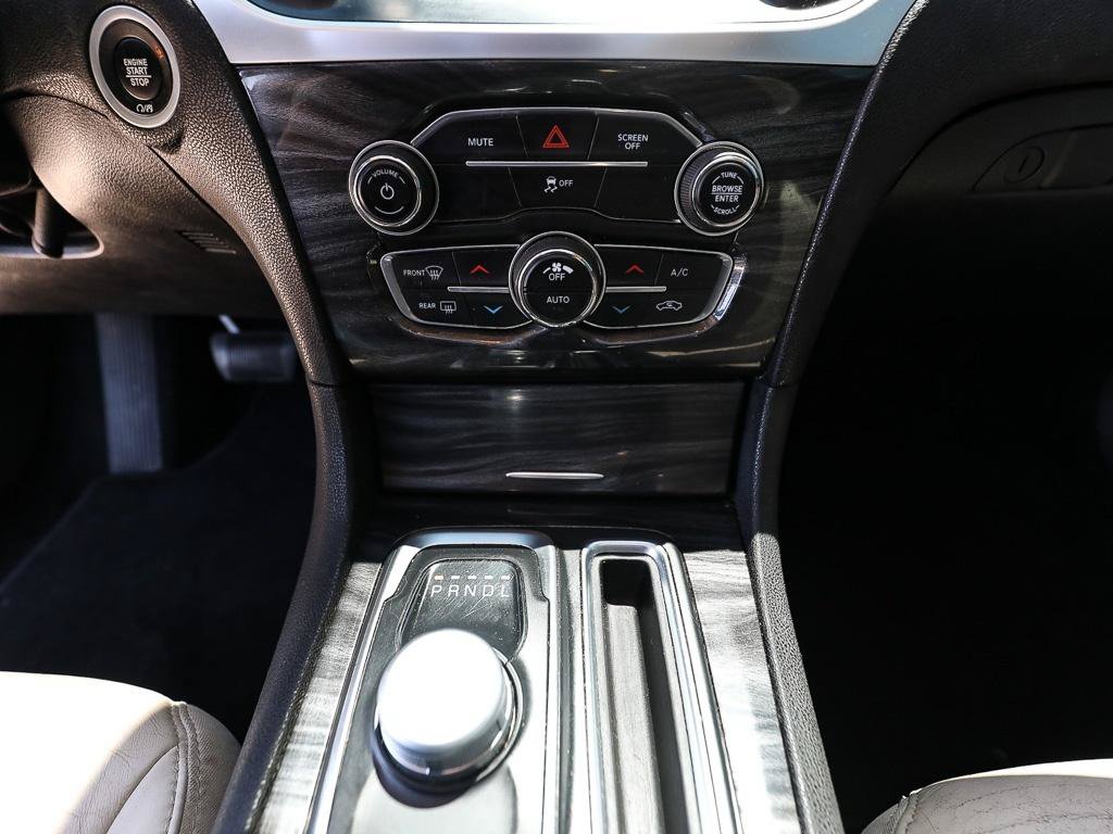 Used 2020 Chrysler 300 Touring L w/ Quick Order Package 2EF RWD image 18