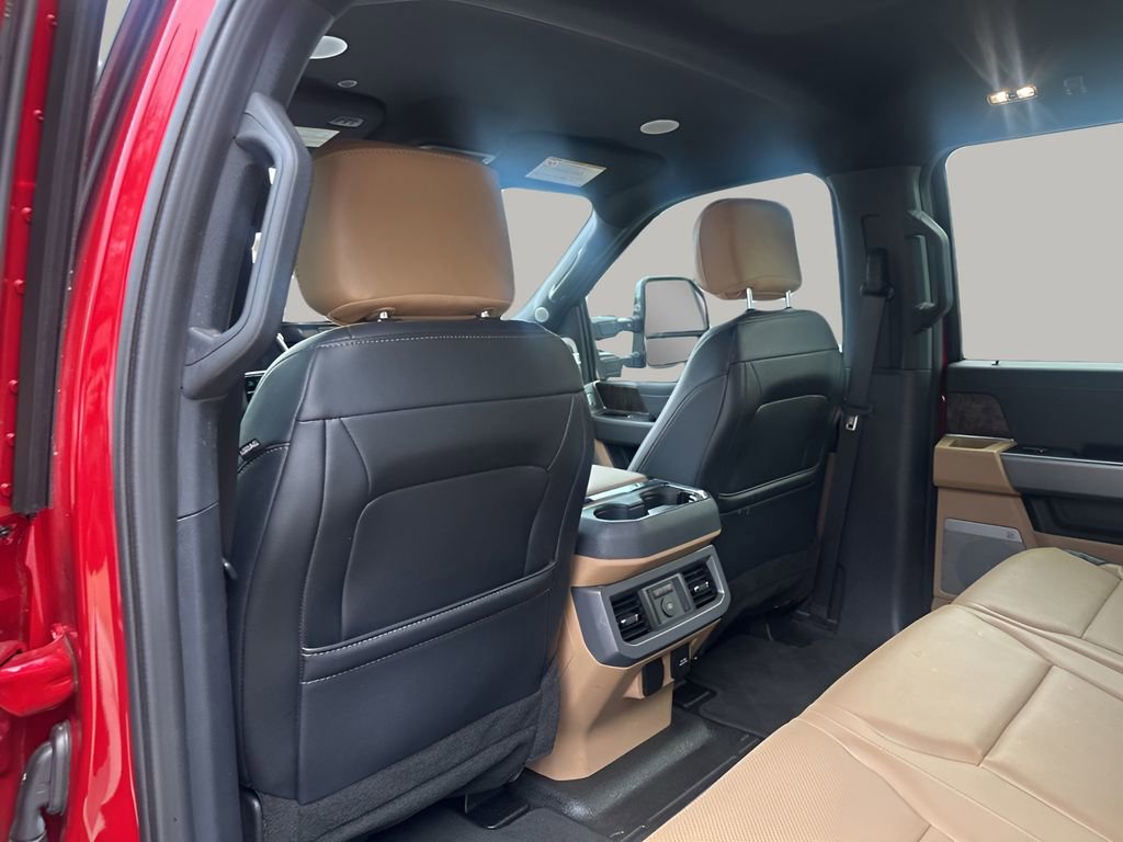 Used 2024 Ford F350 Lariat w/ Lariat Ultimate Package image 18