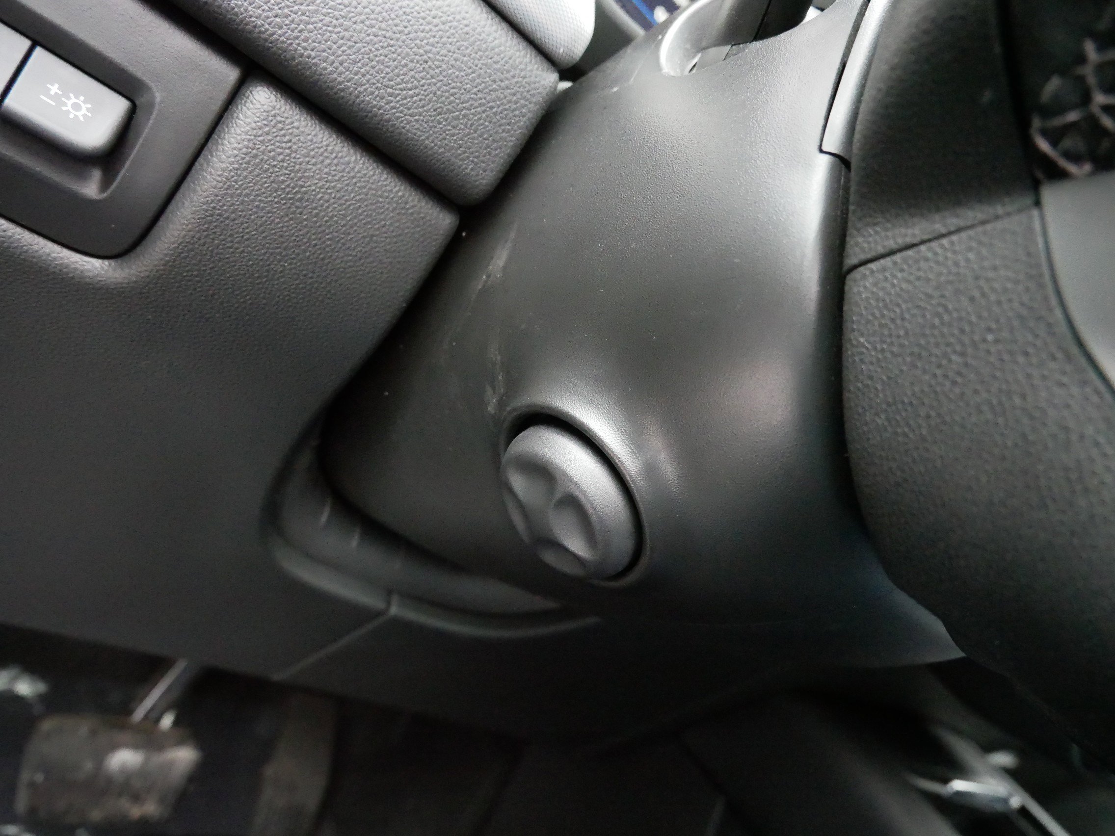 Certified 2022 Cadillac XT4 Premium Luxury w/ Technology Package image 38