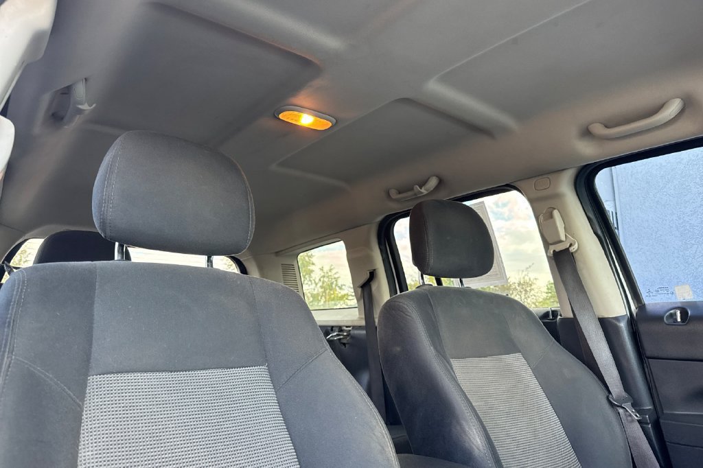 Used 2015 Jeep Patriot Sport FWD image 20