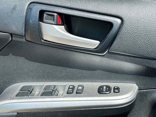 Used 2014 Toyota Camry SE FWD image 11