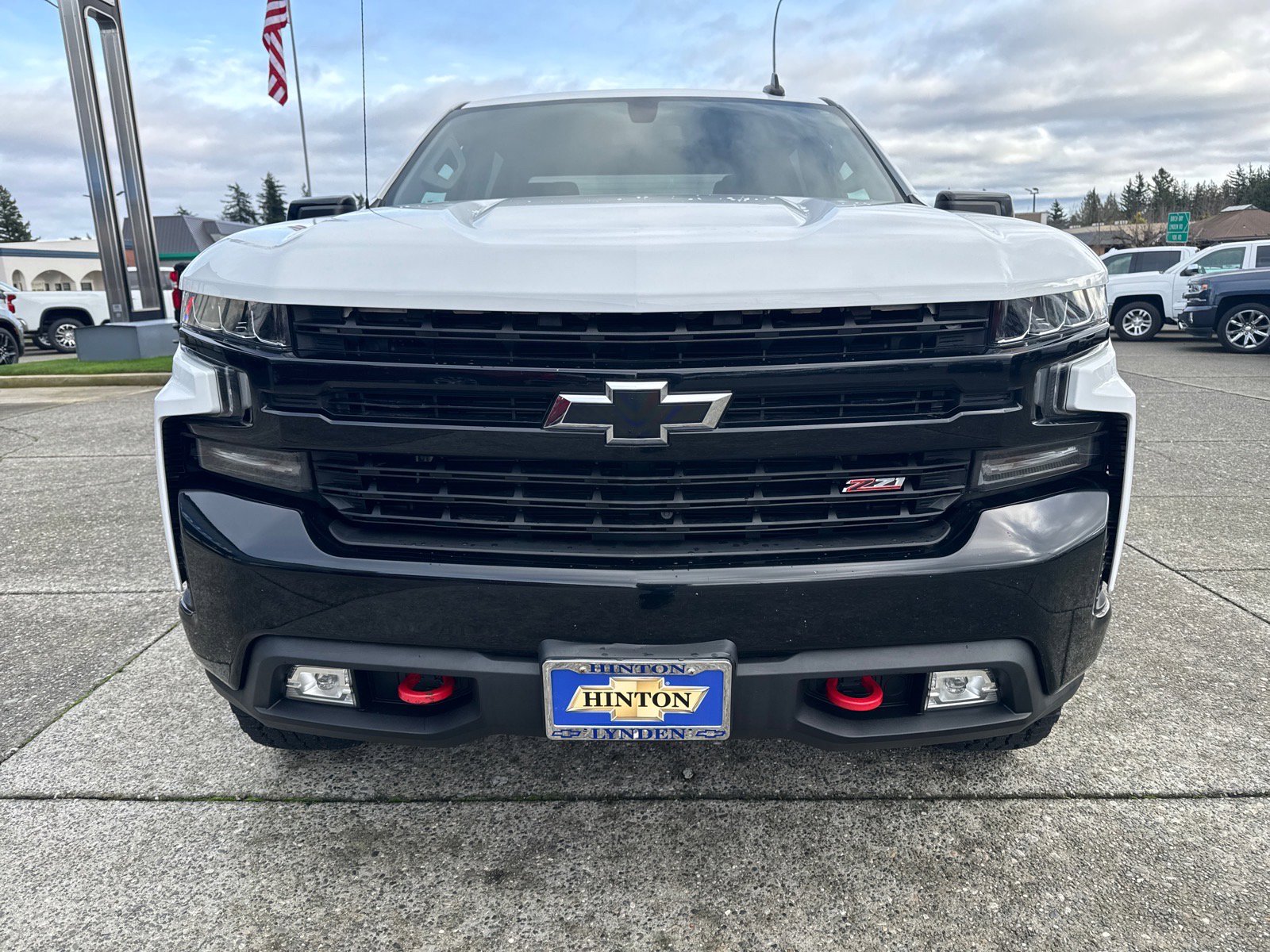 Used 2019 Chevrolet Silverado 1500 LT Trail Boss w/ Bed Protection Package image 2