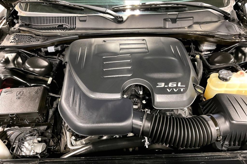 Used 2023 Dodge Challenger SXT w/ Blacktop Package image 39