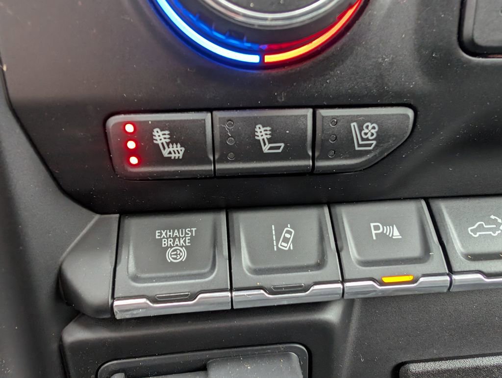 Used 2021 Chevrolet Silverado 2500 High Country w/ Z71 Off-Road Package AWD/4WD image 25