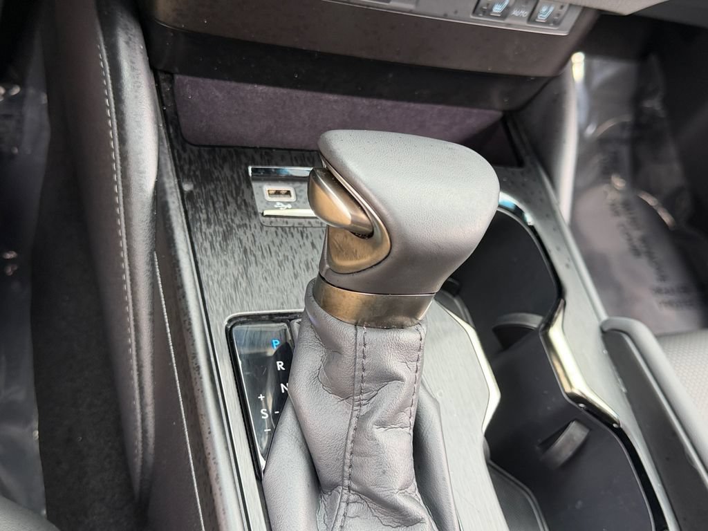 Certified 2025 Lexus ES 300h w/ Premium Package FWD image 24