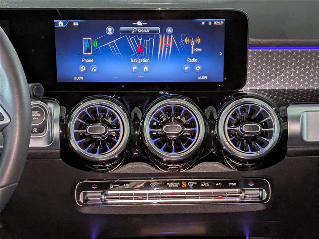Certified 2025 Mercedes-Benz GLB 250 image 18