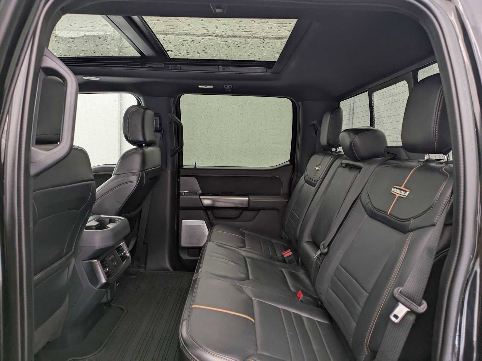 Used 2023 Ford F350 Platinum w/ Tremor Off-Road Package AWD/4WD image 22