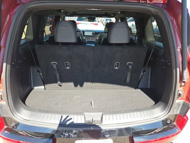 Used 2025 Hyundai Santa Fe Calligraphy image 7