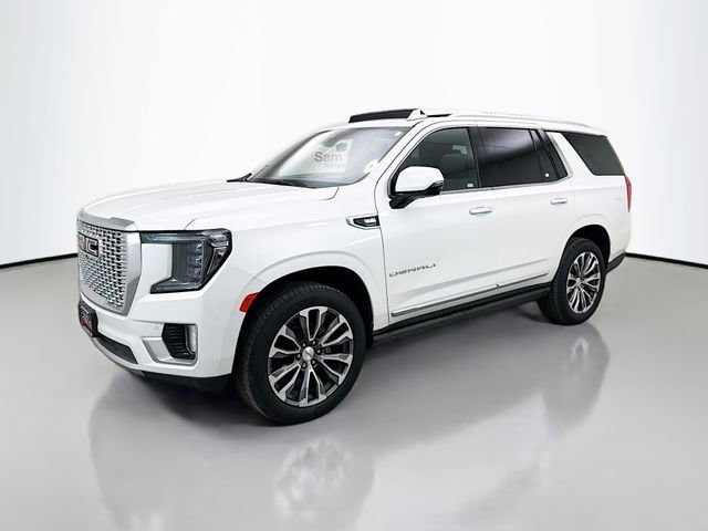 Used 2021 GMC Yukon Denali w/ Denali Premium Package image 4