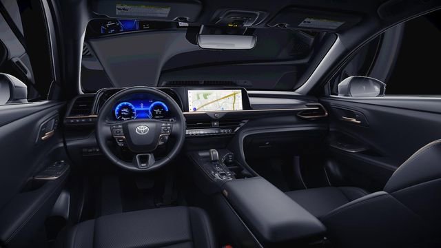 New 2026 Toyota Crown Signia AWD/4WD image 6