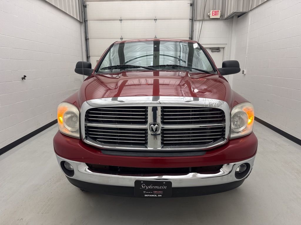 Used 2009 Dodge Ram 2500 Truck SLT w/ Trailer Tow Group AWD/4WD image 3